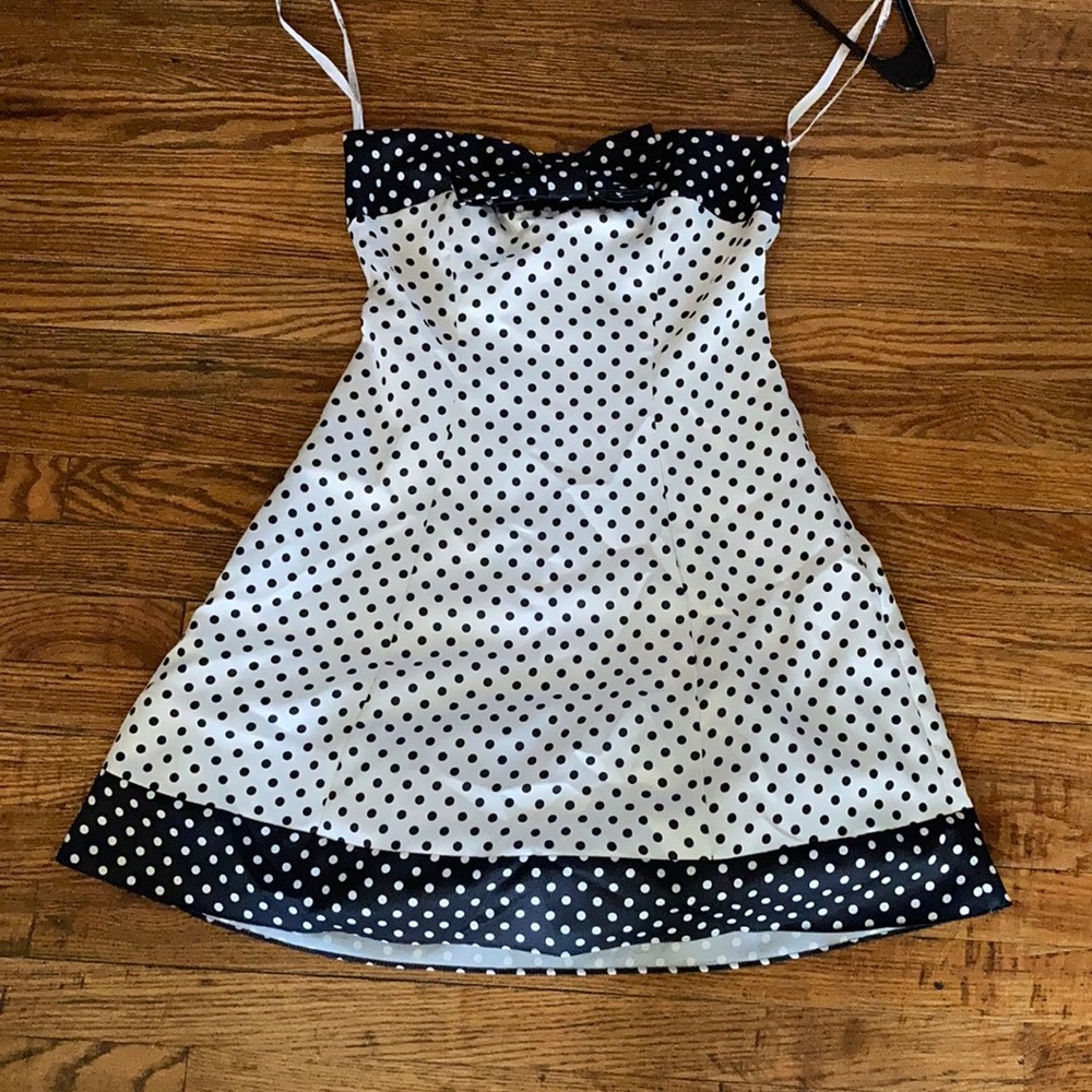 Women’s short polka dot dress